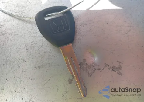 2002 Honda Accord 2.3 Lx из США, поврежденный, VIN 3HGCG56472G702283